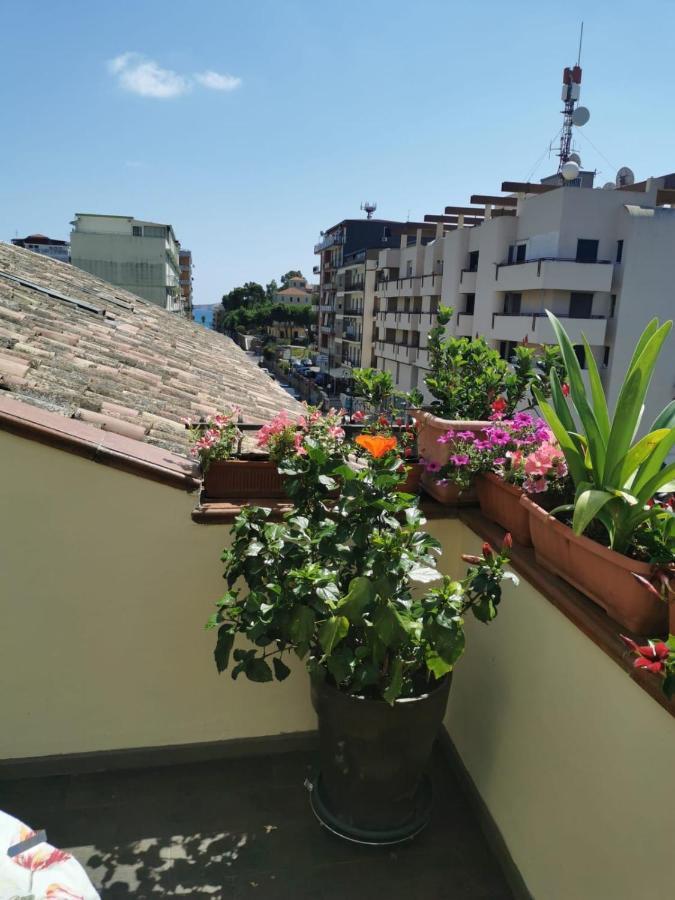 Bed and Breakfast Estes Crotone Exterior foto